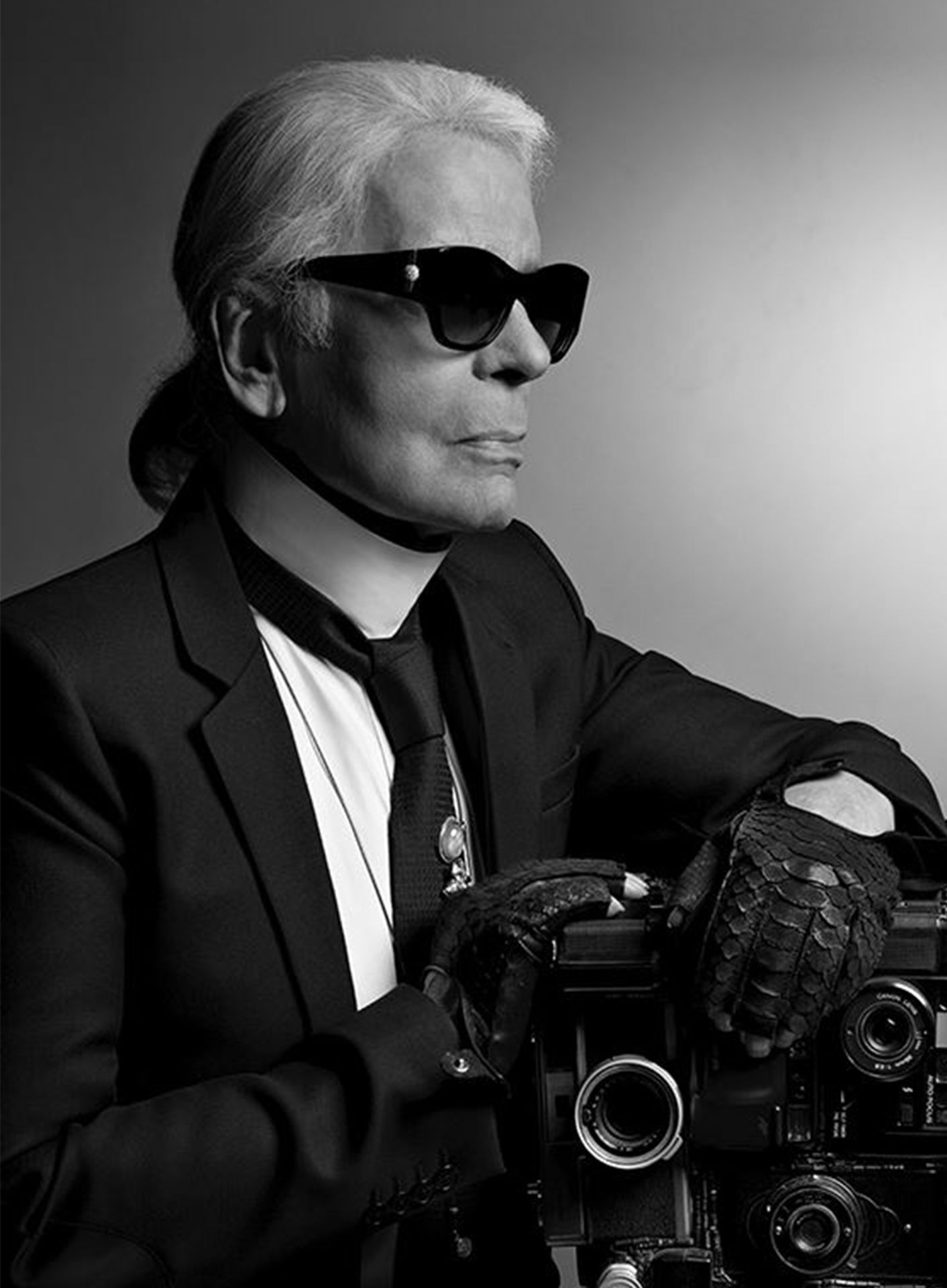 FASHION ICON: KARL LAGERFELD - The Fashion State
