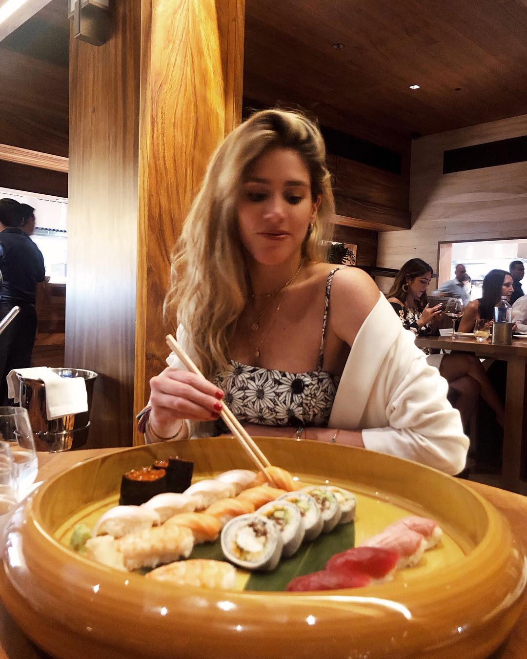 SUSHI: CRAVE IT